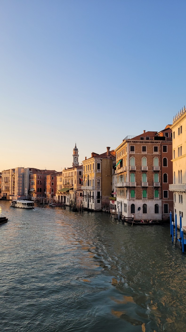 Zachwycająca Wenecja! pełna słońca, ryb, kolorów i statków