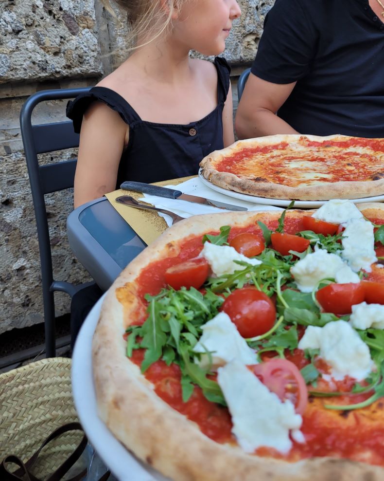 ristorante-luna-rossa-via-bratello-milano-blog-atavola